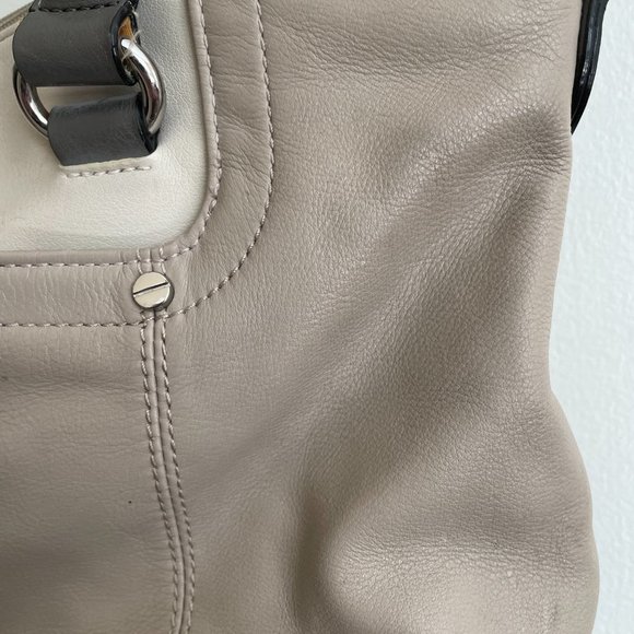 Tignanello Gray Color Block Leather Handbag - Picture 6 of 10